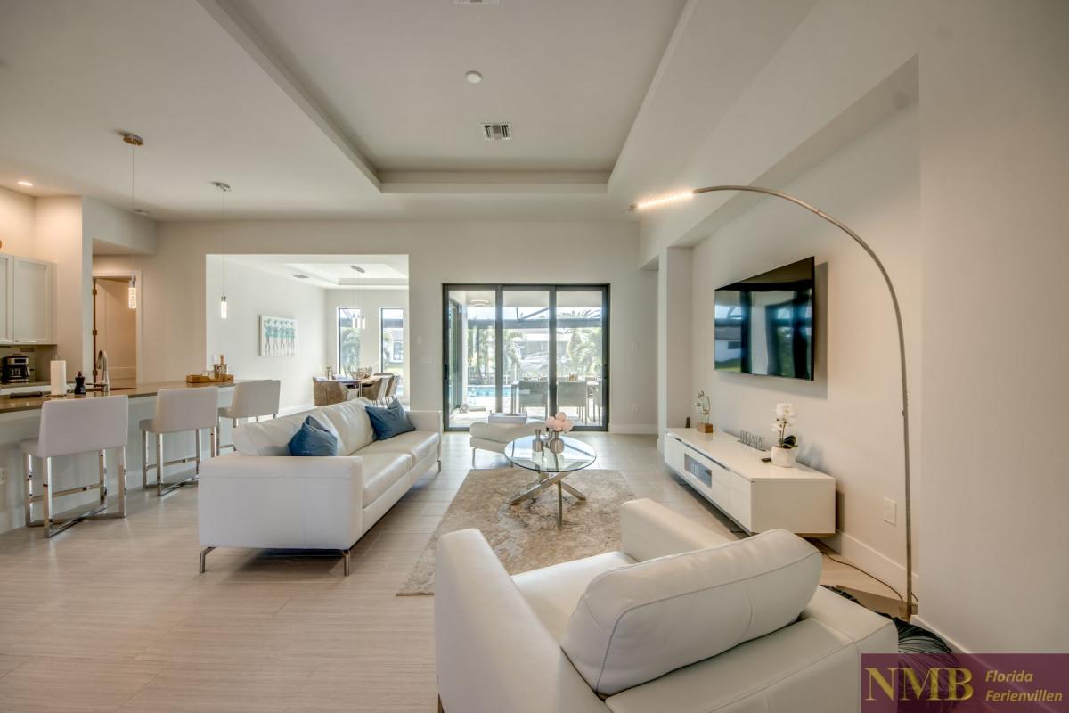 Ferienhaus-Cape-Coral-Sanisbar Breeze_10-Family-Room